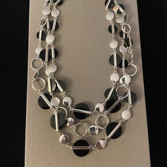 Nine West Silver Tone Black Discs Layered Link Necklace - Picture 1 of 1